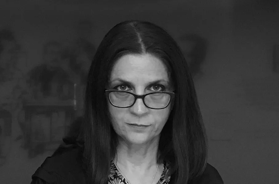 Simona Popescu 