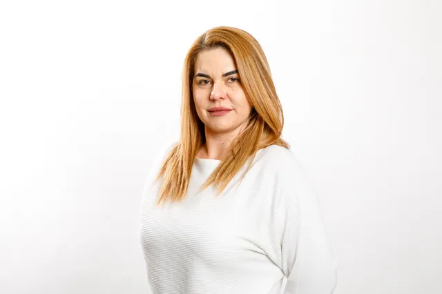 Iulia Para
