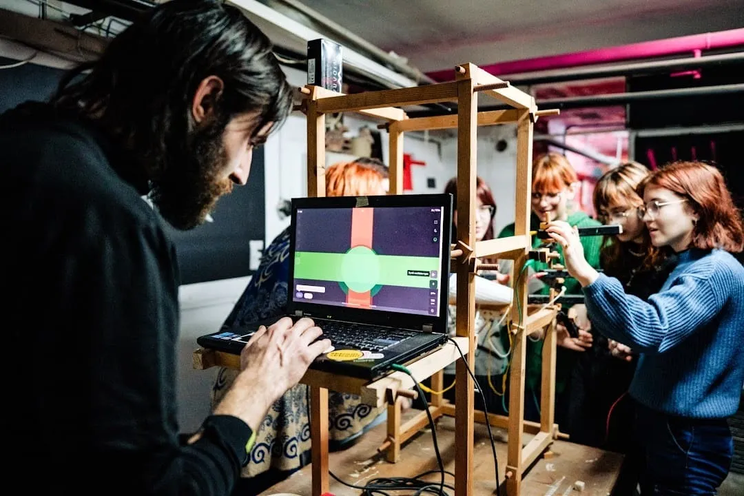 Open workshop of mural art and environmental design in the context of contemporary art